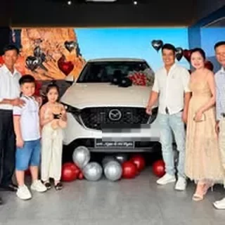 Ảnh giao xe Mazda Huế